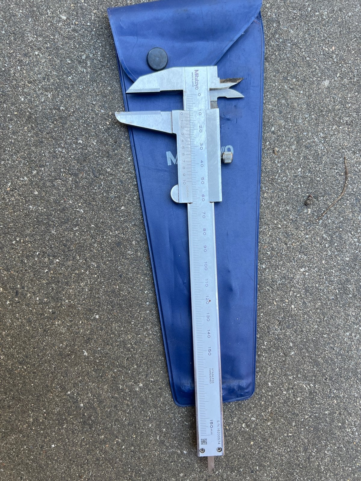 Mitutoyo Aftekenschuifmaat, 150mm, met speciaal geharde bek, Ophalen, Gebruikt, Afstand