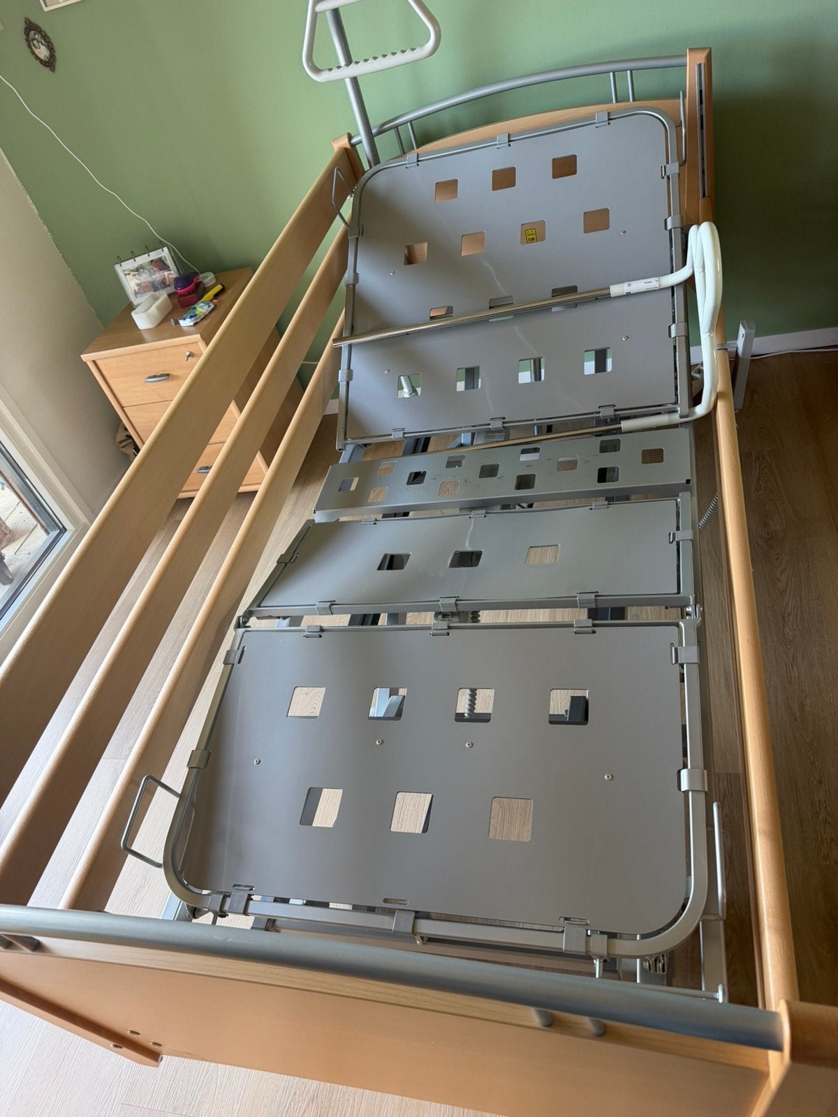 Verstelbaar hoog-laag bed, Huis en Inrichting, Slaapkamer | Bedden, Ophalen, 90 cm, Eenpersoons, Bruin