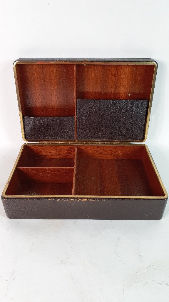 Vintage sieradendoos, bruin skai leer, gestoffeerd. K14, Ophalen of Verzenden