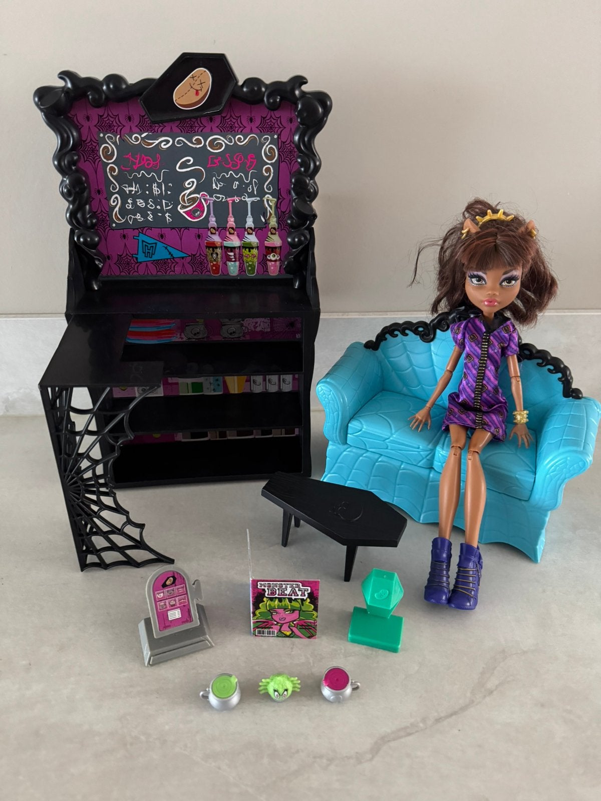 Monster high G1 Clawdeen coffin bean set niet compleet, Verzamelen, Ophalen of Verzenden, Gebruikt, Accessoires