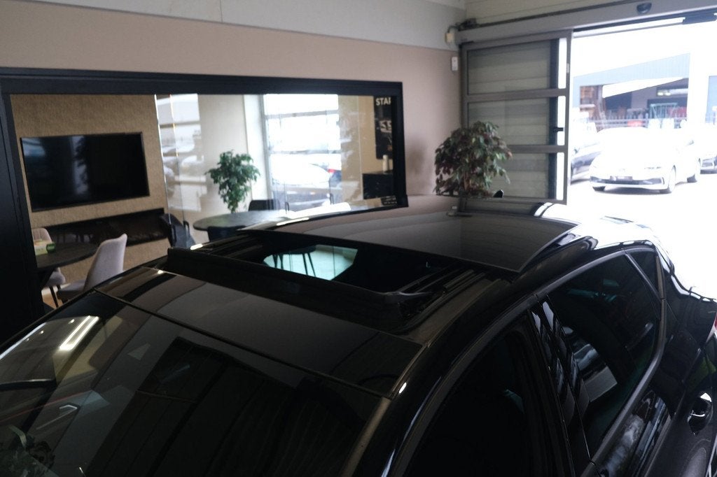 Seat Leon 1.4 TSI eHybrid PHEV FR 204PK Pano Led Alcantara C, Auto's, Seat, Gebruikt, Zwart, Leon, Zwart