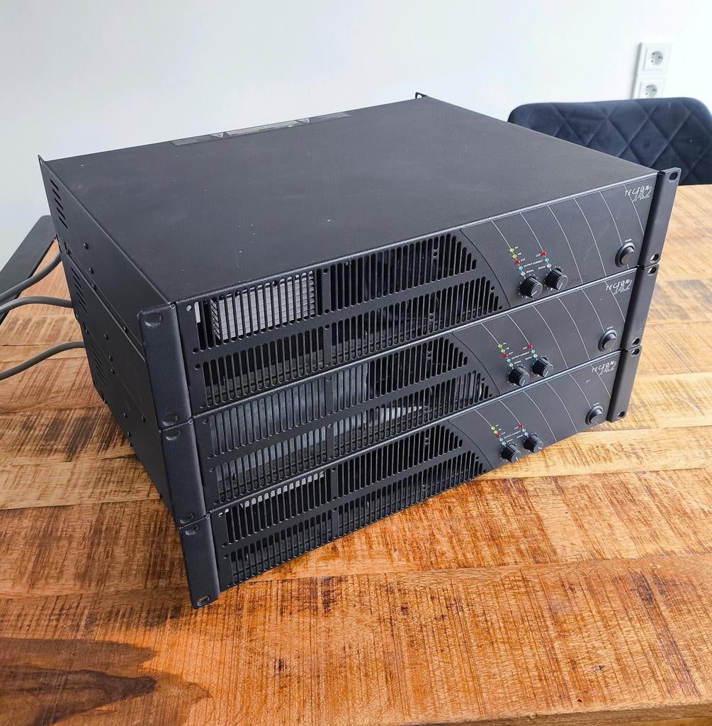 3x Camco Tecton 14.2 Versterker | Audio | PA | Germany, Ophalen of Verzenden, Gebruikt, Minder dan 500 watt