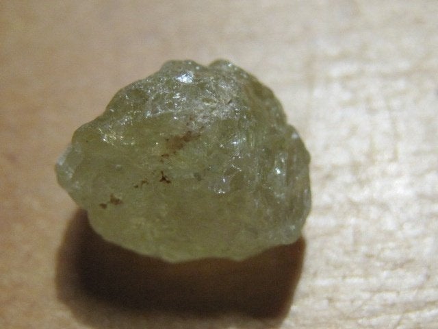 min. ruwe edelsteen GROSSULAAR (1), Verzenden, Mineraal