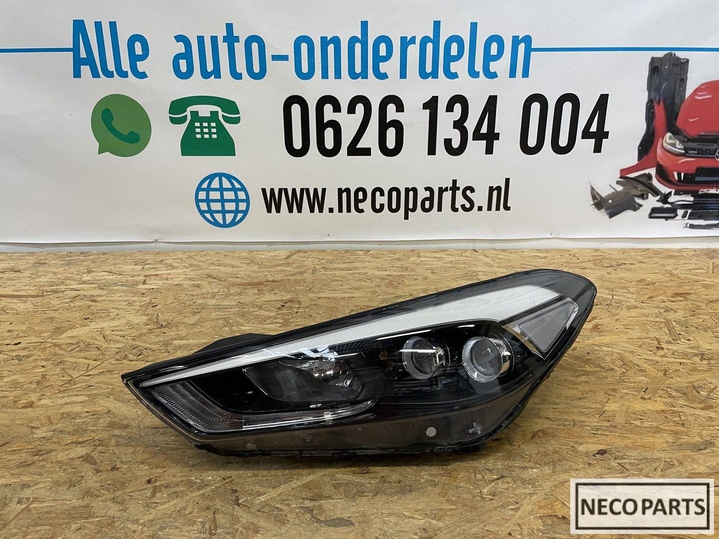 HYUNDAI TUCSON FACELIFT VOL LED KOPLAMP LINKS 92101-D7200, Gebruikt, -, -, Ophalen of Verzenden