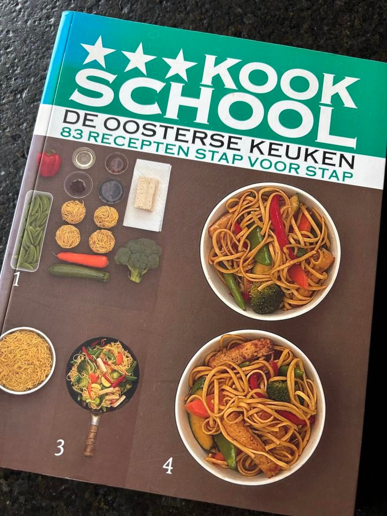 Kookschool: De Oosterse Keuken, Ophalen of Verzenden, Zo goed als nieuw, Azië en Oosters