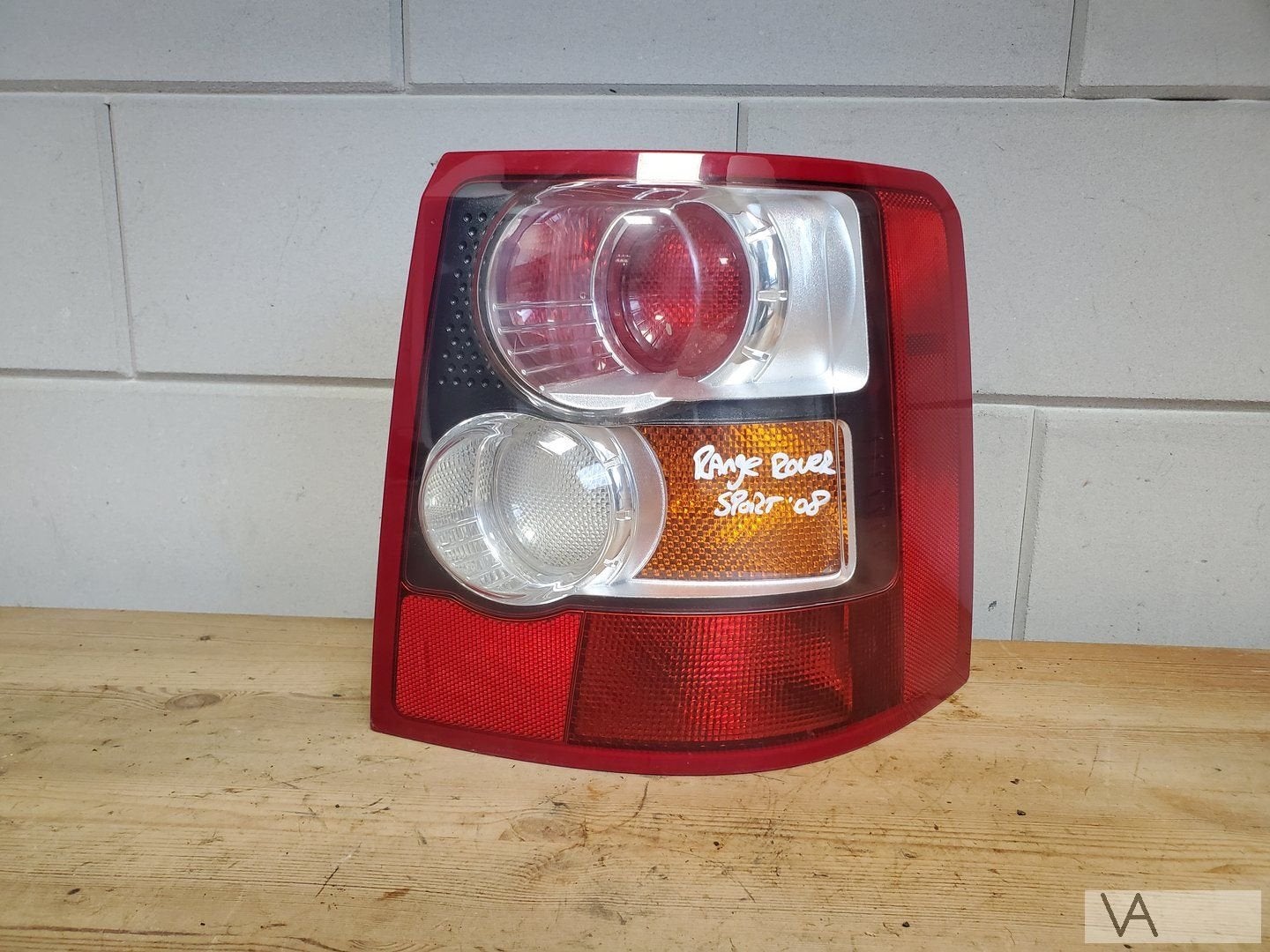 Range Rover Sport 2005 - 2009 achterlicht rechts 100 euro, Auto-onderdelen, -, -, Ophalen of Verzenden, -