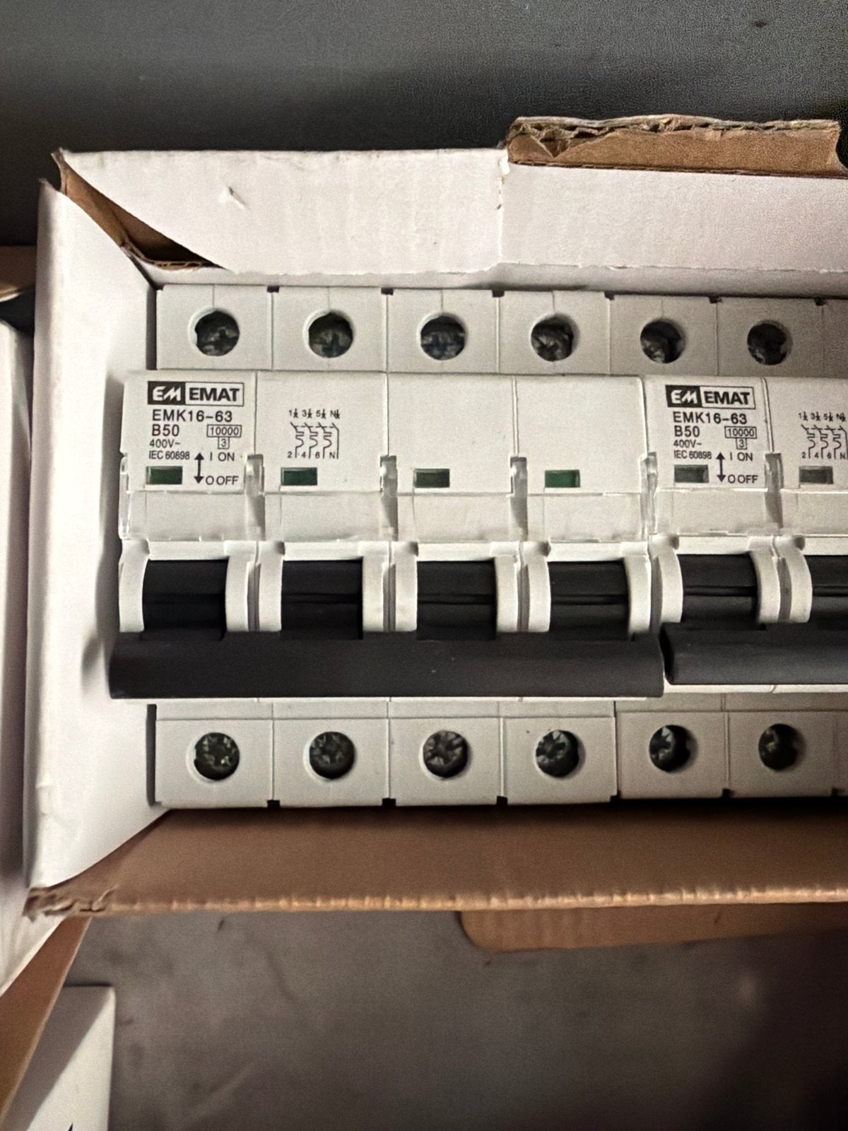 3x Emat Installatieautomaat EMK16-63 B50 Nieuw in doos, Ophalen of Verzenden, Nieuw, Emat, Installatieautomaat