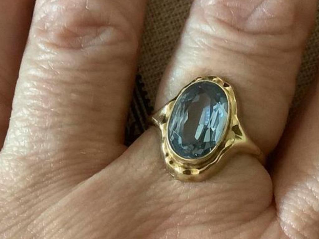 Bijzonder mooi vintage gouden ring edelsteen Aquamarijn 14 k, Verzenden, Zo goed als nieuw, 17 tot 18, Dame