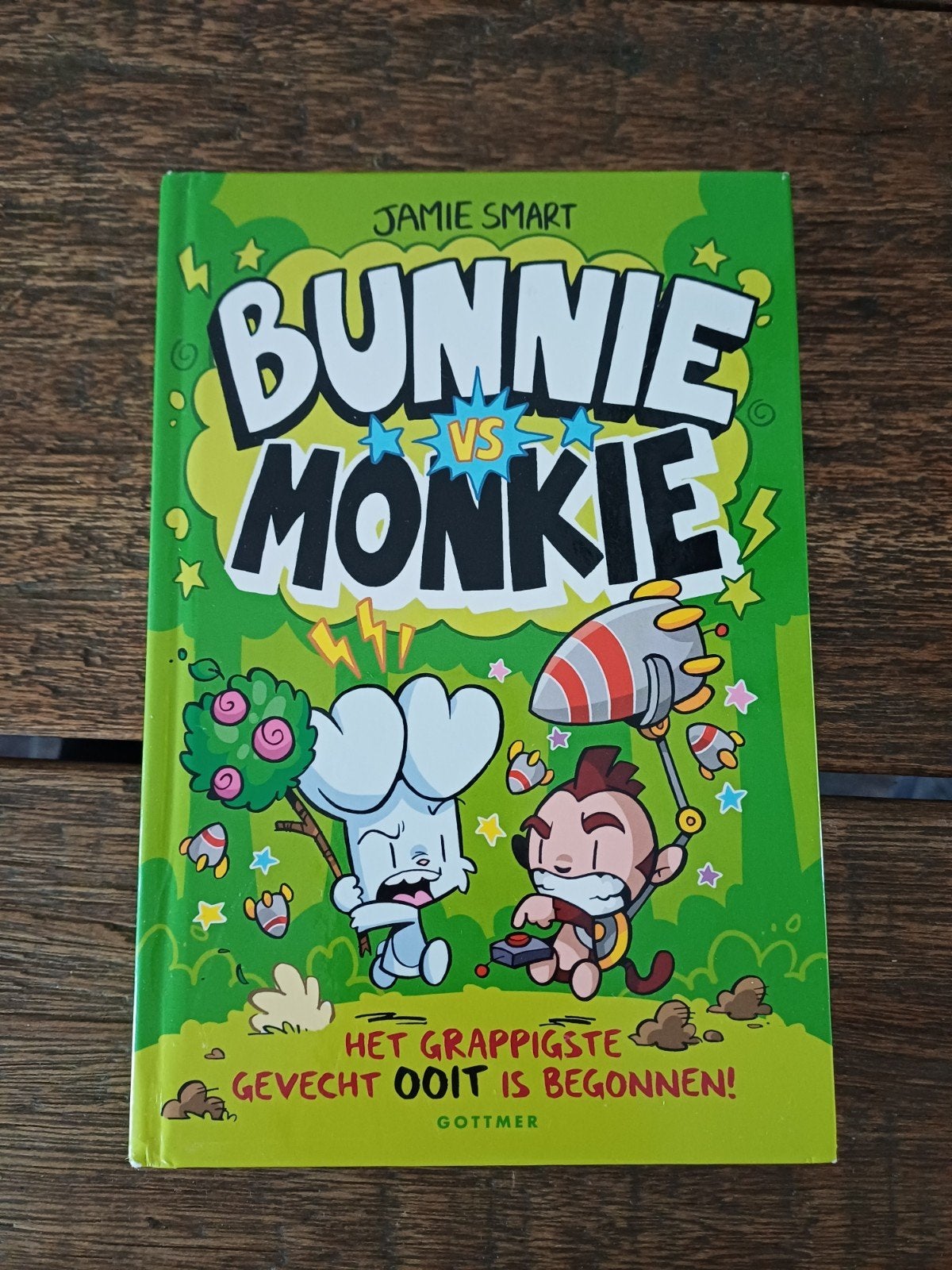 Jamie Smart - Bunnie vs Monkie, Fictie algemeen, Ophalen of Verzenden, Zo goed als nieuw, Jamie Smart