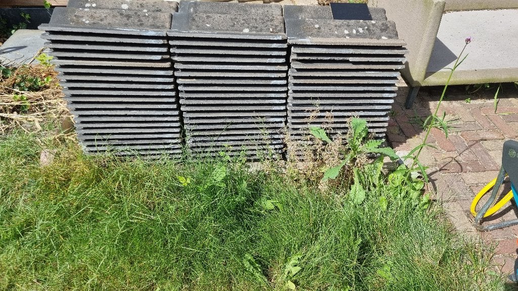 60 sneldek dakpannen – donkergrijs, Ophalen, Gebruikt, Steen of Klei, 15 m² of meer
