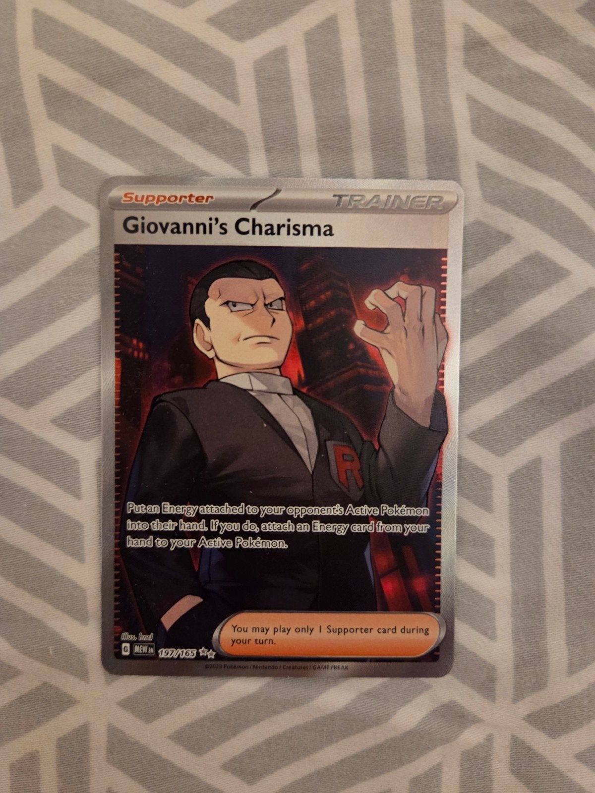 Giovanni's Charisma Full Art Trainer MINT Pokémon Kaart, Ophalen of Verzenden, Zo goed als nieuw, Losse kaart