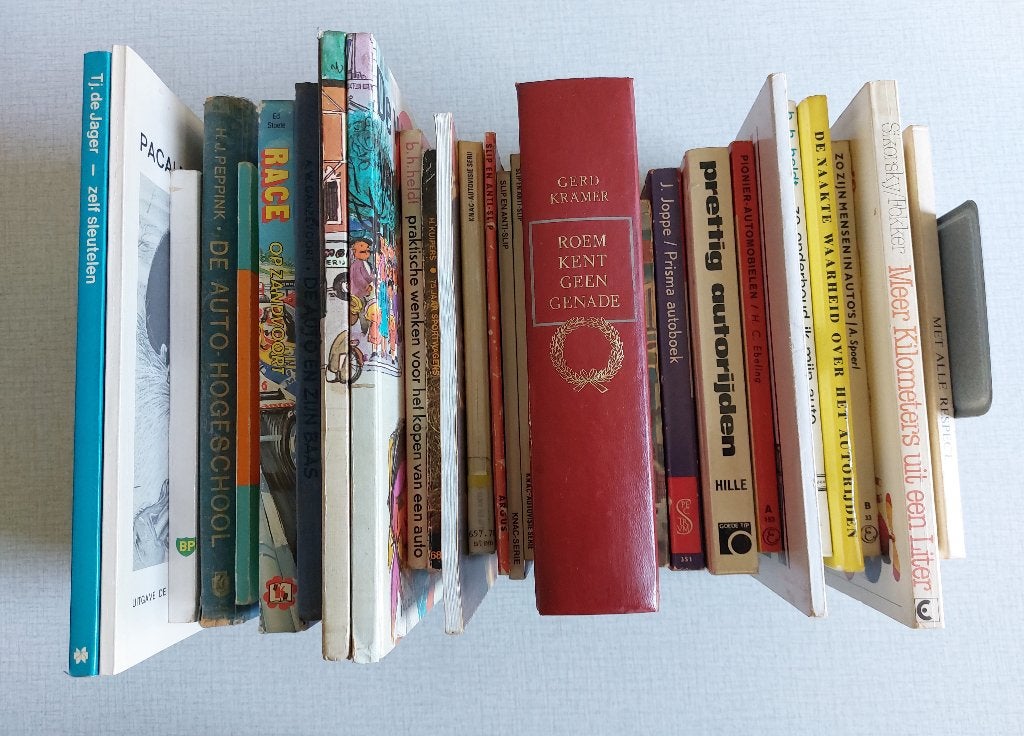 Partij diverse oude vintage autoboeken zie foto's, Ophalen of Verzenden, Gelezen, Algemeen