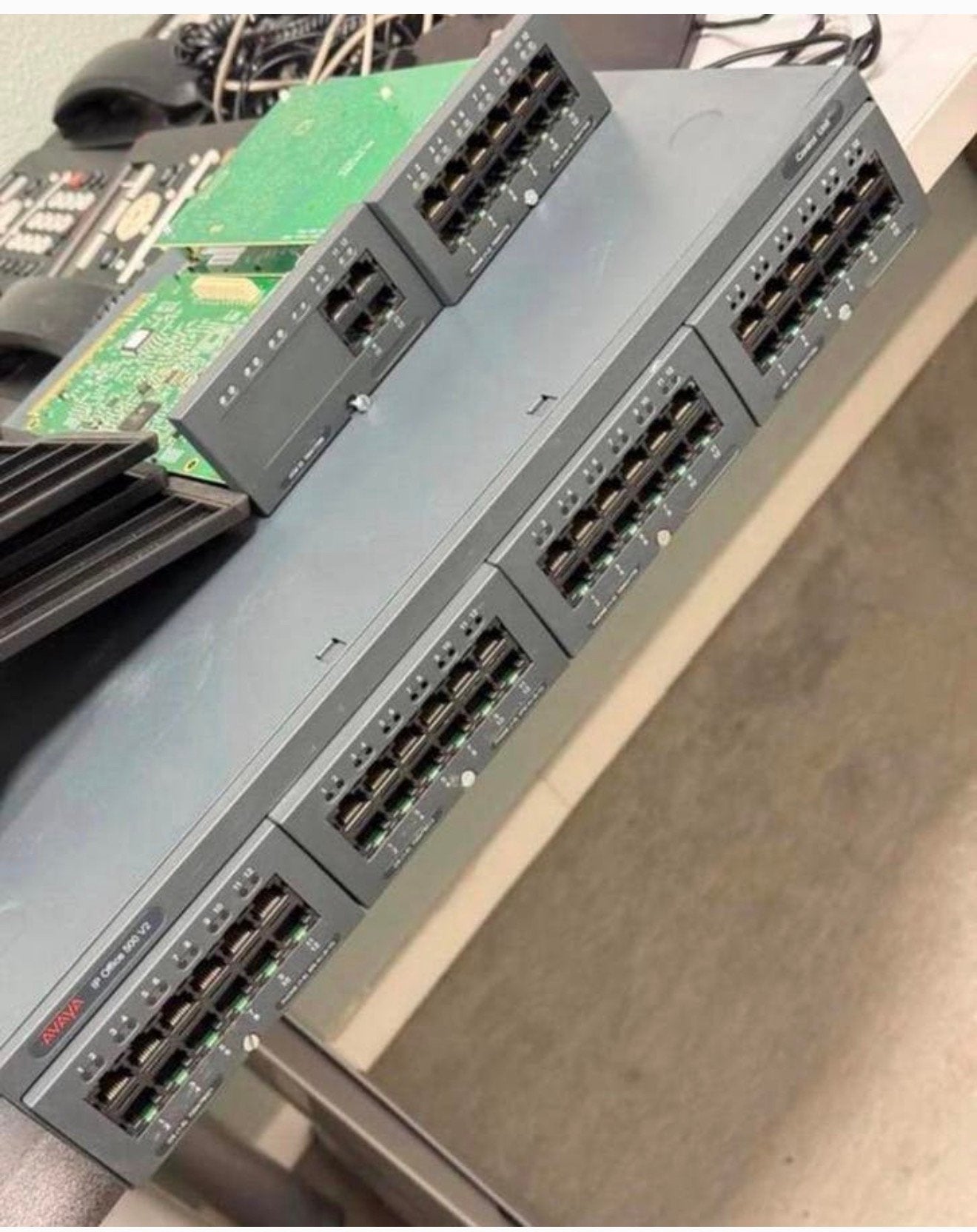 XL Kantoor SET - Avaya ip500 v2 konftel 300Mx 13x telefoon, Ophalen of Verzenden, Zo goed als nieuw, H, H