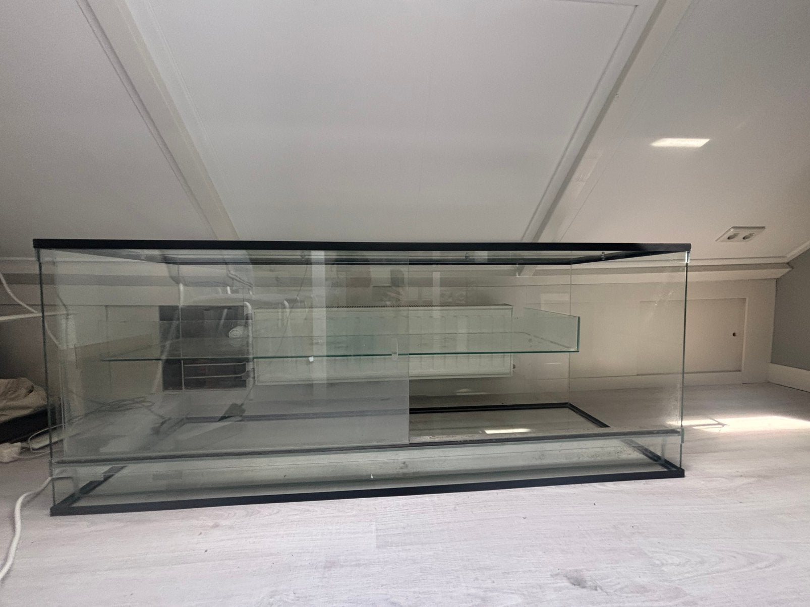 Terrarium 150L x 50B x 60H cm met 2e verdieping, Dieren en Toebehoren, Kooi, 110 cm of meer, Zo goed als nieuw, Ophalen