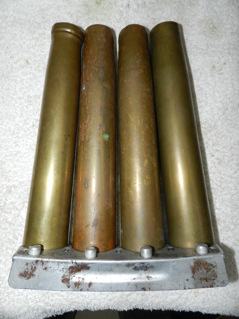 US WW2 Bofors clip met vier hulzen, Verzamelen, Ophalen of Verzenden, Nederland, Hulzen of Bodemvondsten