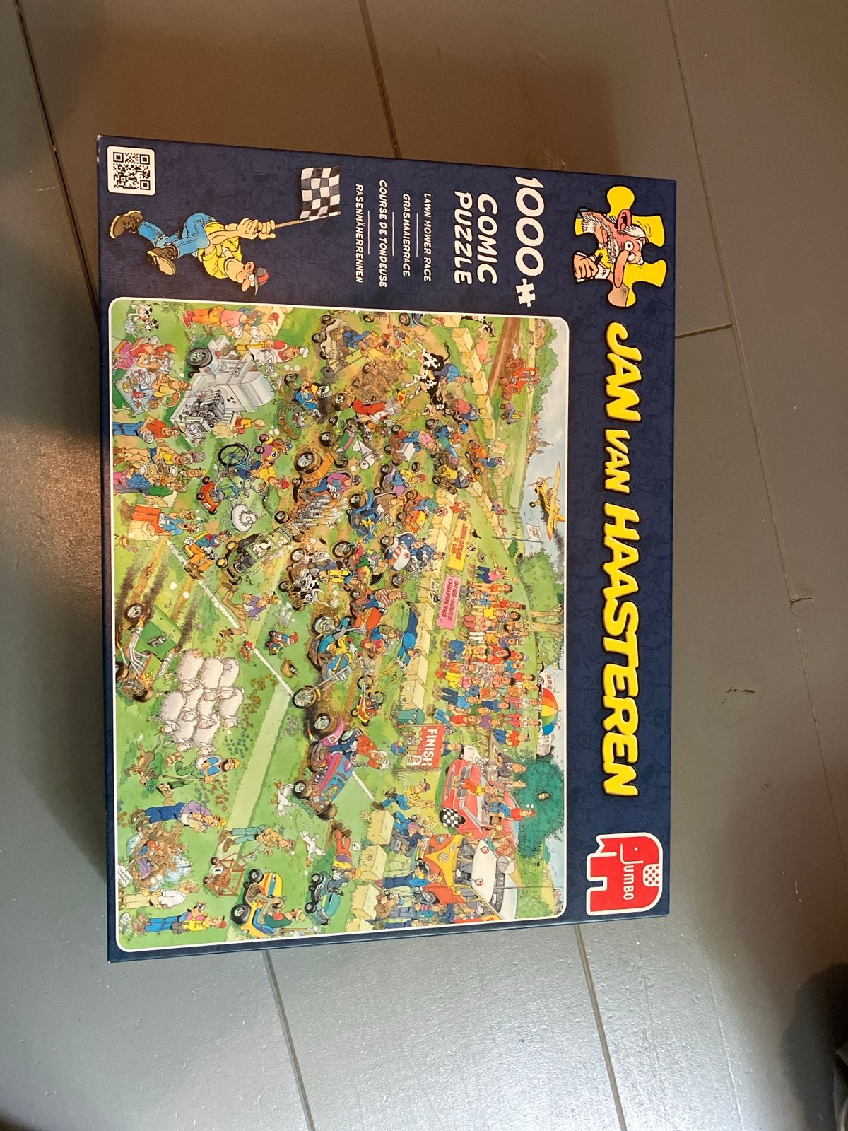 Jan van Haasteren Grasmaaierrace 1000 stukjes, Ophalen of Verzenden, 500 t/m 1500 stukjes, Zo goed als nieuw, Legpuzzel