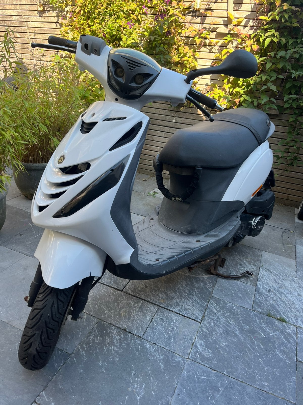 Piaggio Zip iget, Fietsen en Brommers, Scooters | Piaggio, Ophalen, Gebruikt, Maximaal 45 km/u, Zip