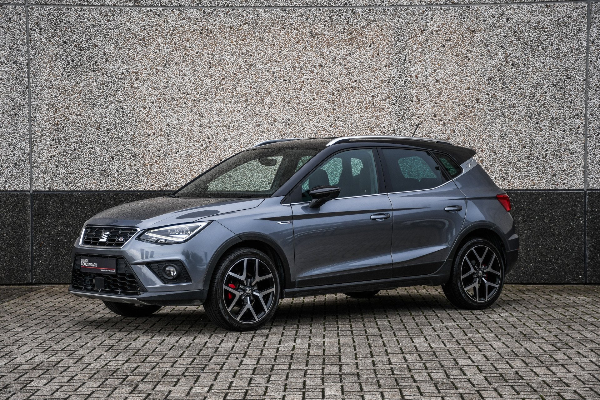 SEAT Arona 1.0 TSI FR (bj 2018, automaat), Dealer onderhouden, Gebruikt, Bedrijf, 600 kg