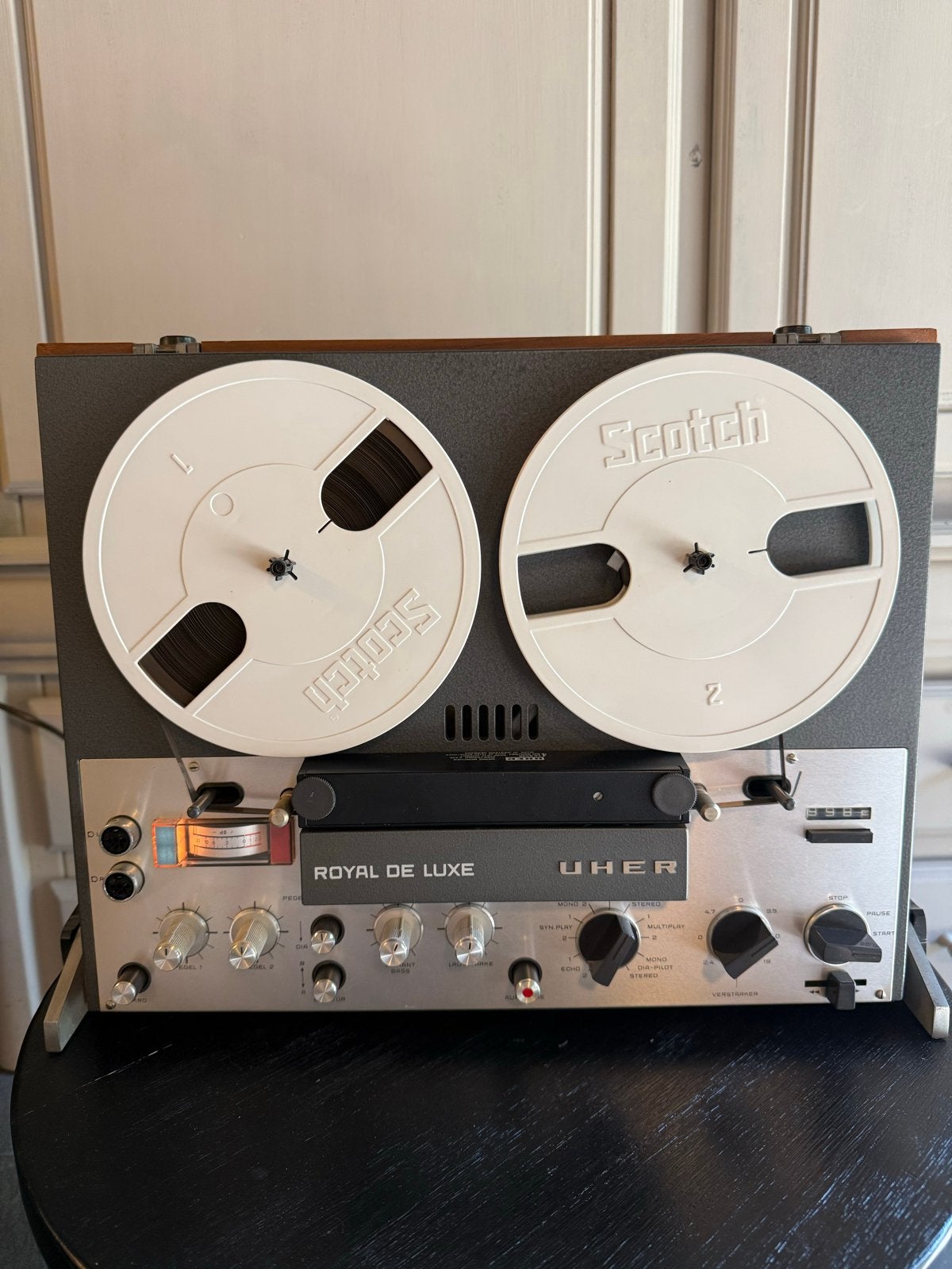 Vintage Uher Royal De Luxe bandrecorder, Audio, Tv en Foto, Bandrecorders, Ophalen, Bandrecorder, Met stofkap