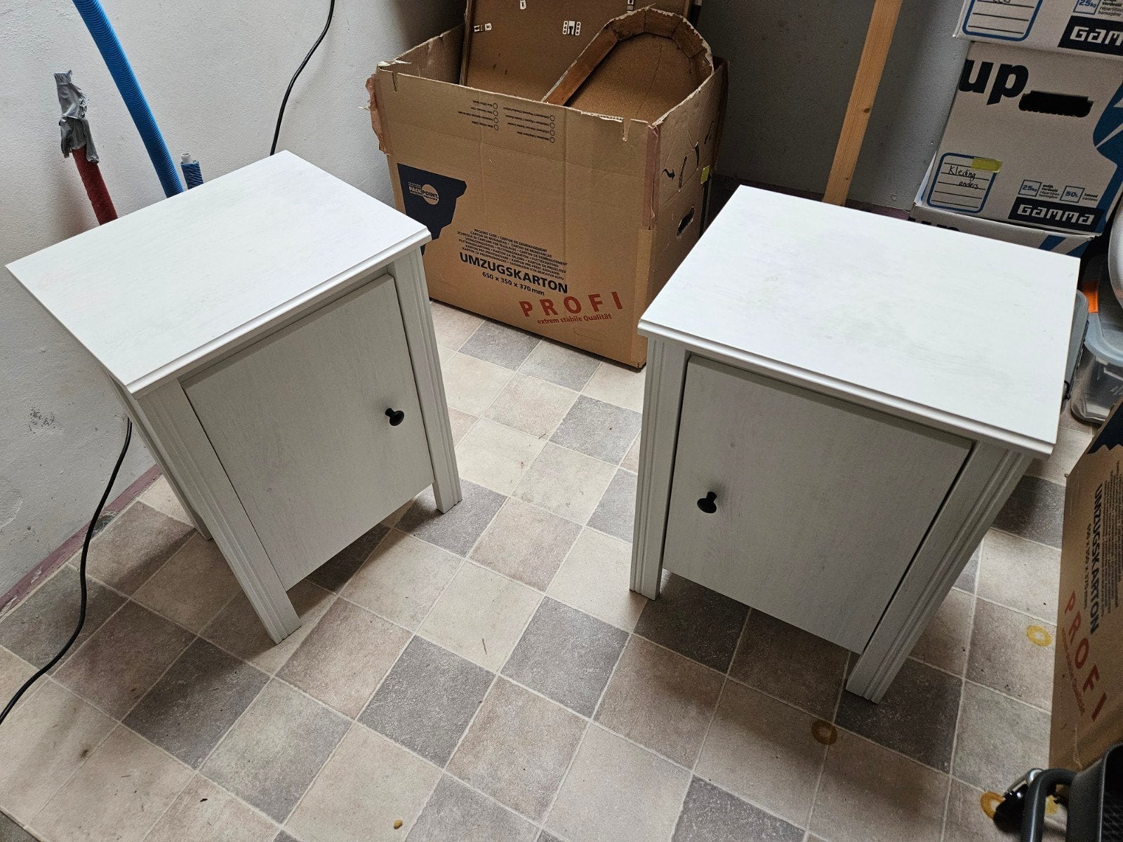 Set van 2 IKEA nachtkastjes - Wit, Ophalen, Gebruikt