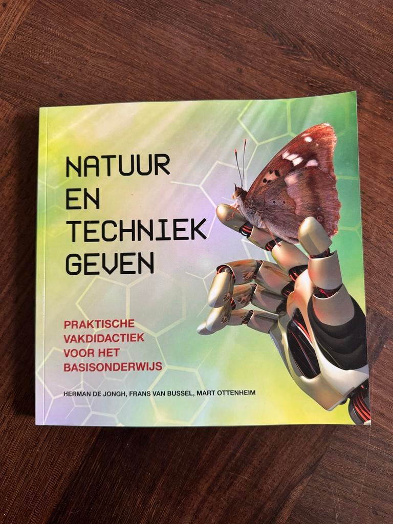 1ste jaars pabo boek: Natuur en Techniek Geven, Ophalen of Verzenden, Beta, Nieuw, HBO