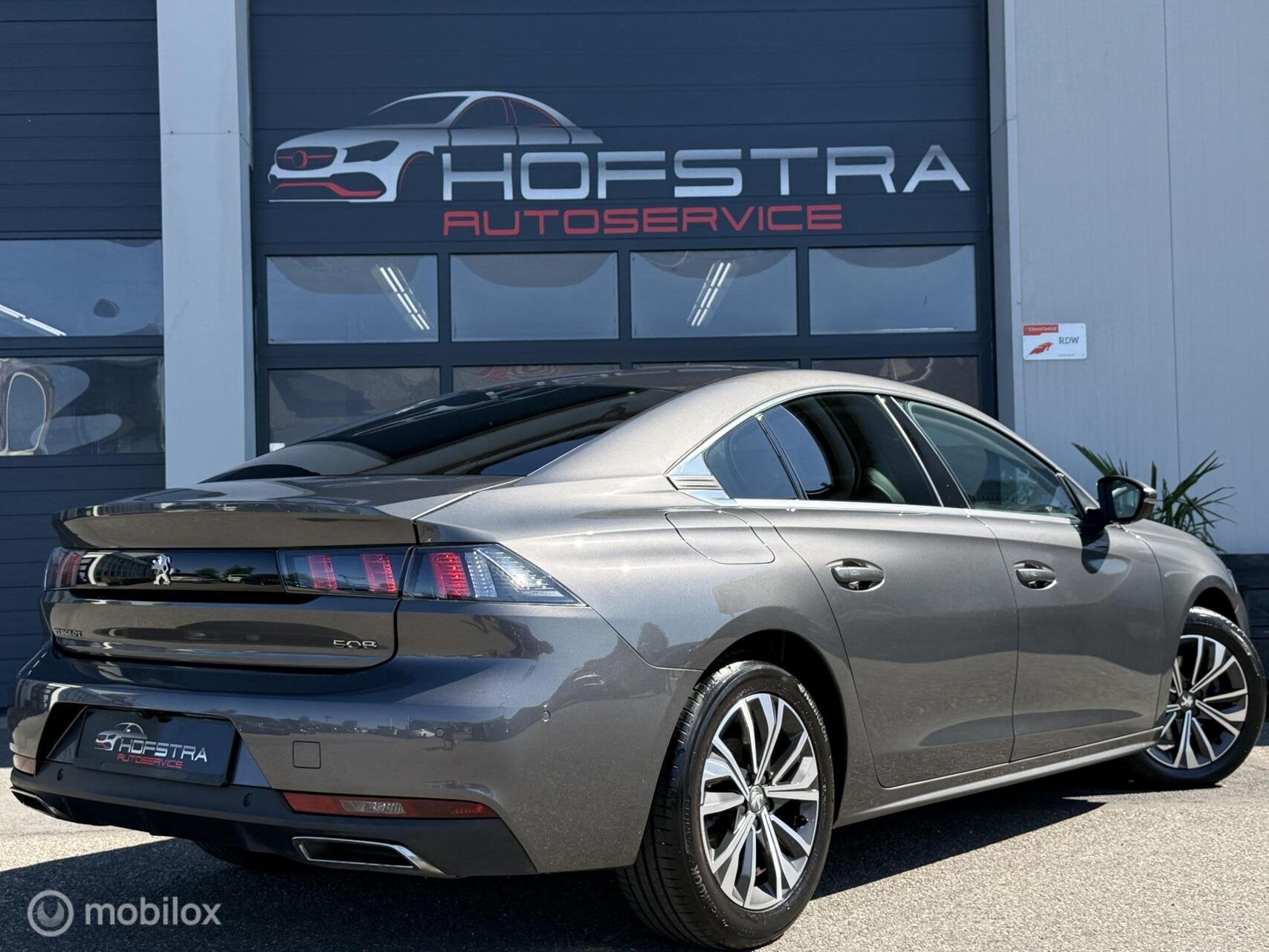 Peugeot 508 1.2 PureTech Allure Pack Aut. Adapt-Cruise Camer, Auto's, Dealer onderhouden, Gebruikt, Euro 6, 1199 cc