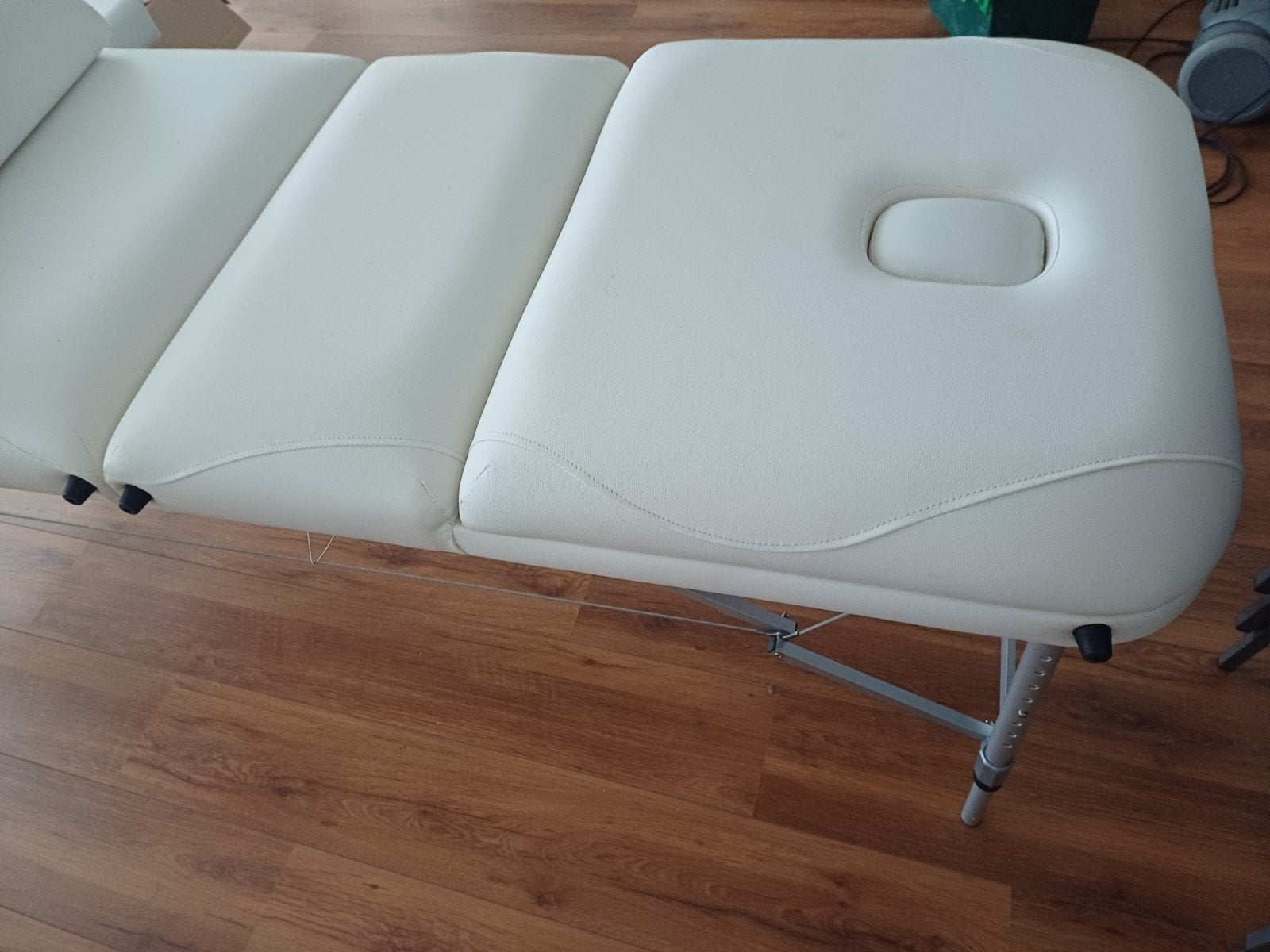 Draagbare Massagetafel - Wit, Opvouwbaar  70 x 190 cm, Ophalen of Verzenden, Zo goed als nieuw, Massagetafel