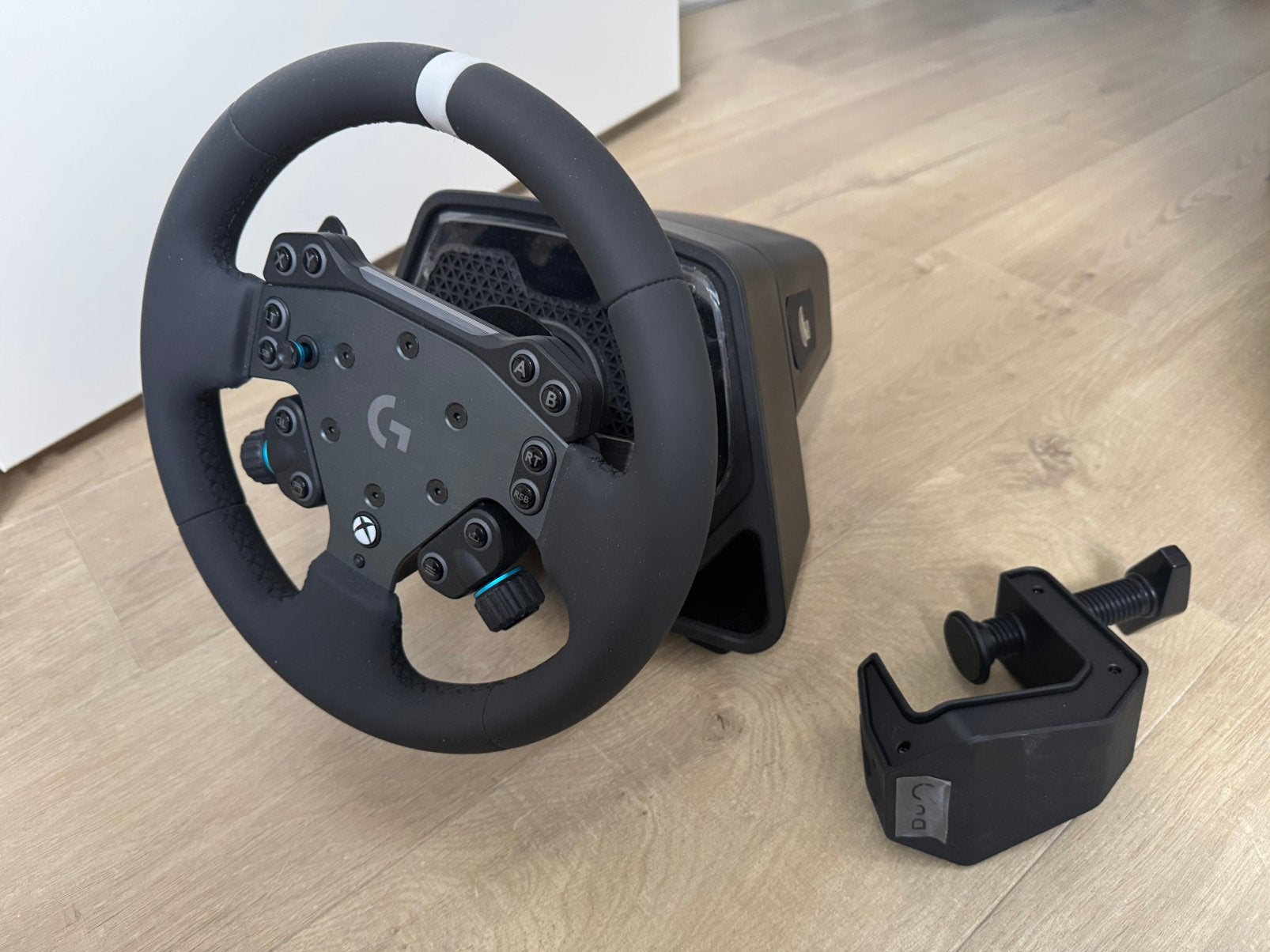 Complete Logitech G Pro RacingWheel set PS/XB/PC + NLR stoel, Spelcomputers en Games, Spelcomputers | Sony PlayStation Consoles | Accessoires
