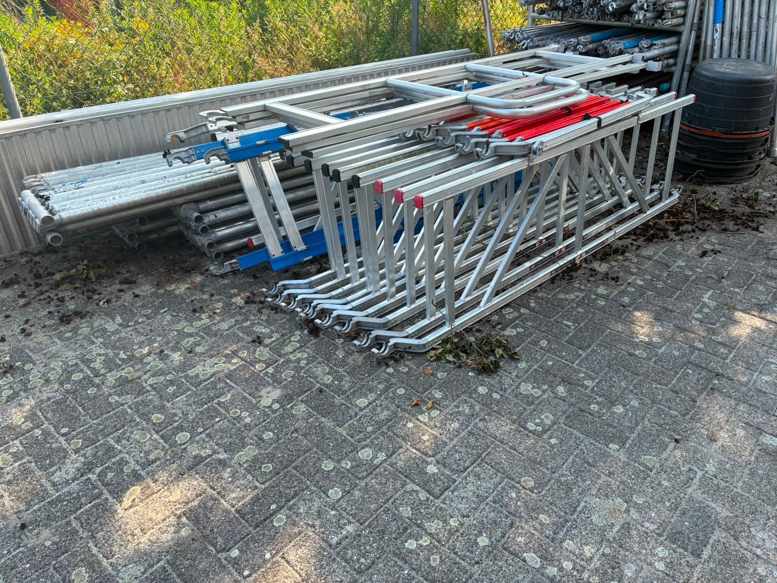 Voor steiger 21 voorloop leuningen, Ophalen, Zo goed als nieuw, 5 meter of hoger