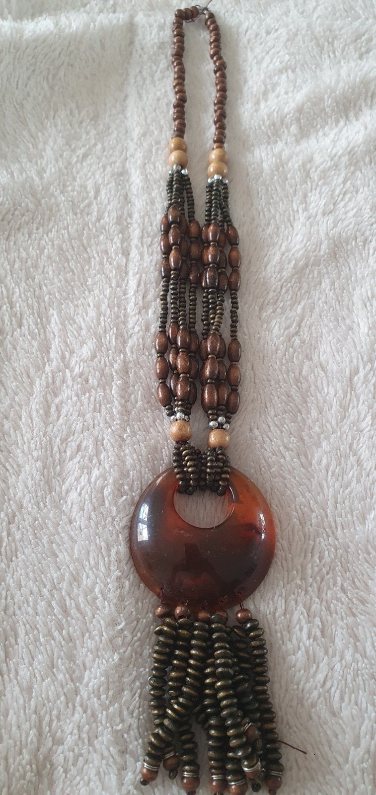 Vintage ketting met houten kralen en hanger, Gebruikt, Bruin, Ophalen of Verzenden, Overige materialen