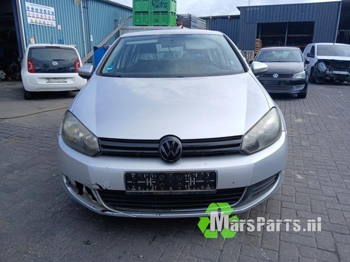Achteras voorwielaandrijving van een Volkswagen Golf