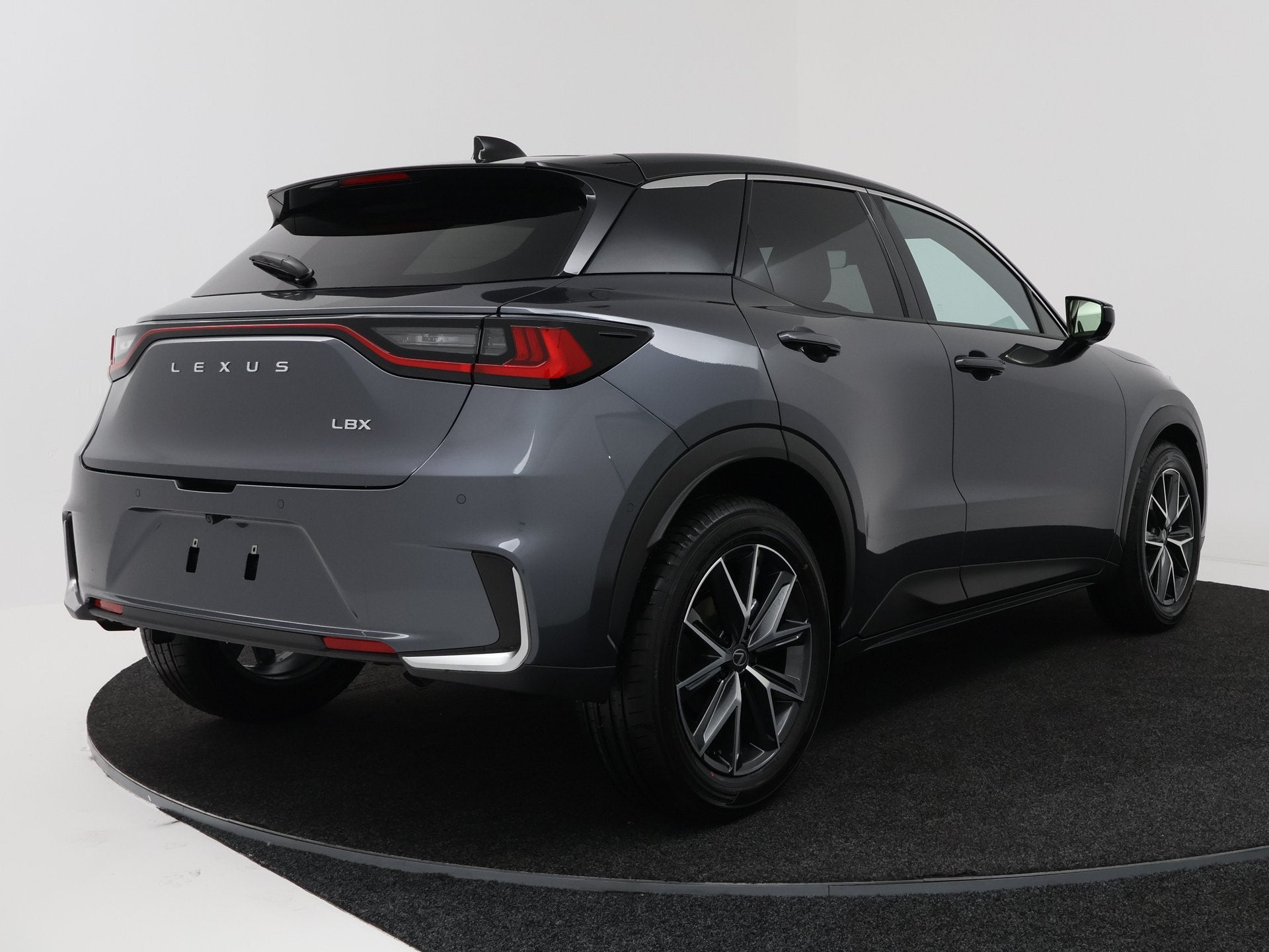 Lexus LBX Cool 2WD | Advanced Pack | Mark Levinson Audio |, Auto's, 12 maanden, 136 pk, 1490 cc, Bedrijf