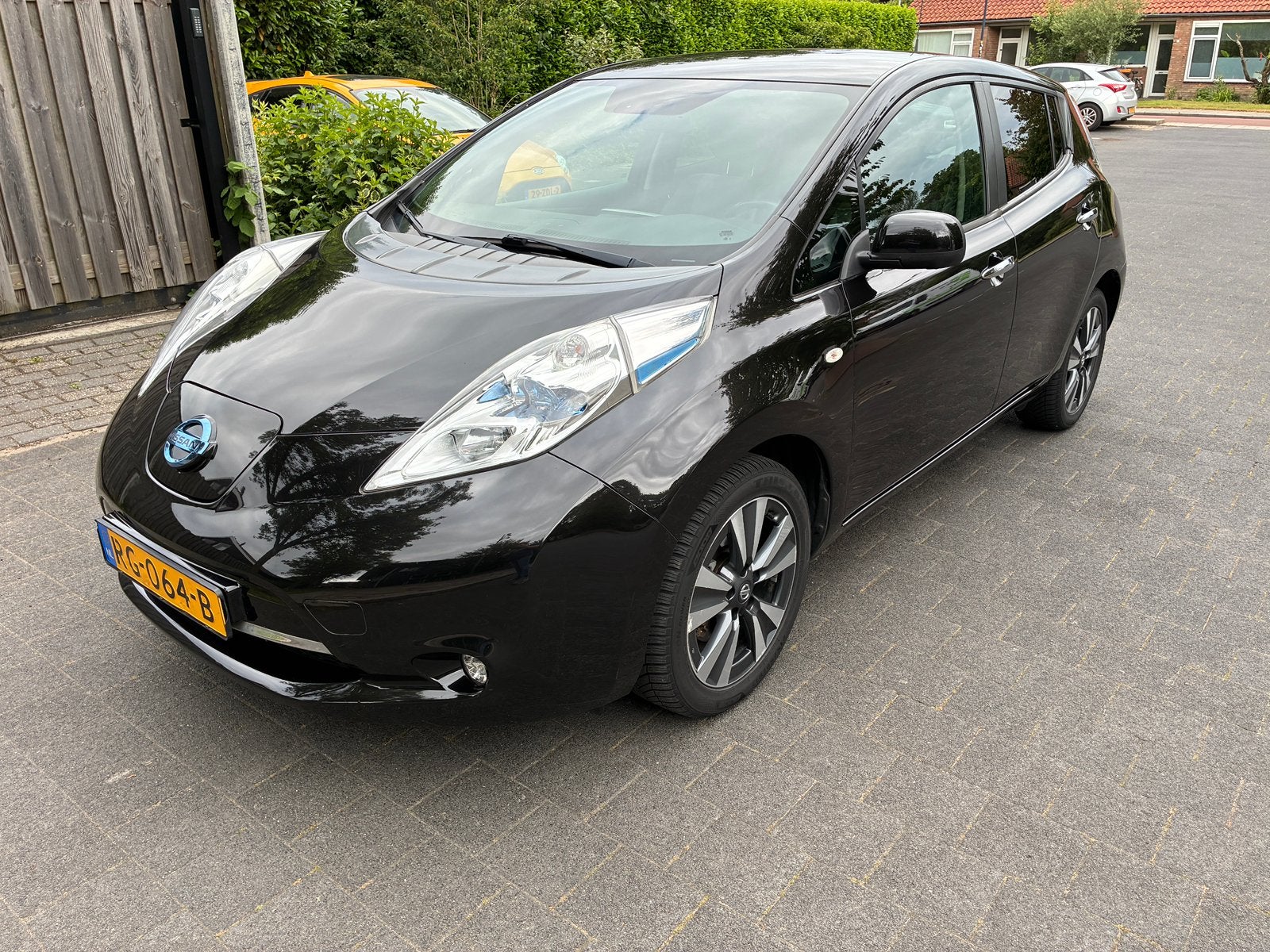 Nissan Leaf Electric 30kW 2017 Zwart, Zwart, Zwart, Leaf, 1425 kg