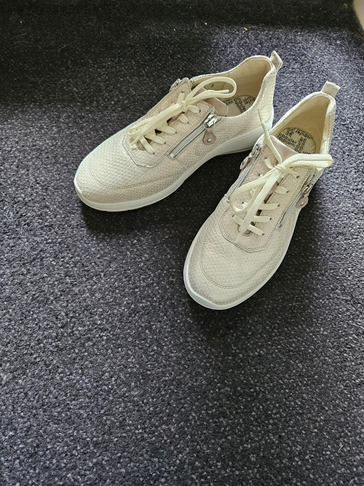 Waldläufer Kalea platin stein sneakers maat 7 K, Kleding | Dames, Waldläufer, Beige, Ophalen of Verzenden, Sneakers of Gympen