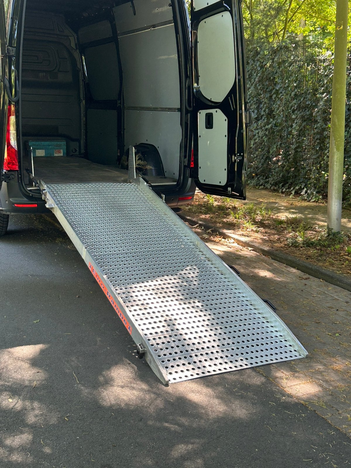 Oprijplaat voor bestelbus, Ophalen, Gebruikt