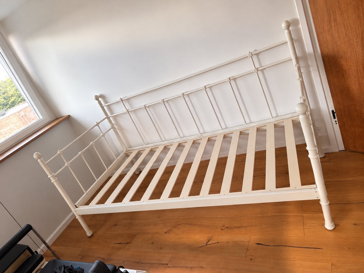 IKEA eenpersoons bed - Wit Metaal, Ophalen, Gebruikt, 90 cm, Eenpersoons