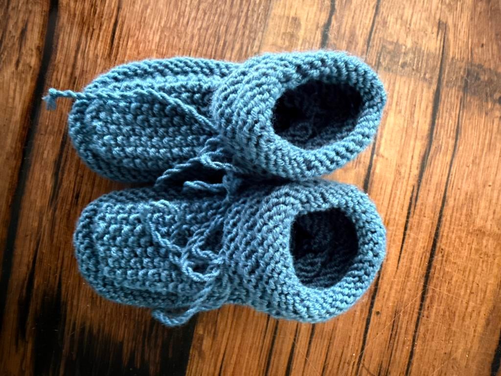 Wollen slofjes 50 56 62, Kinderen en Baby's, Ophalen of Verzenden, Jongetje of Meisje, Pakje