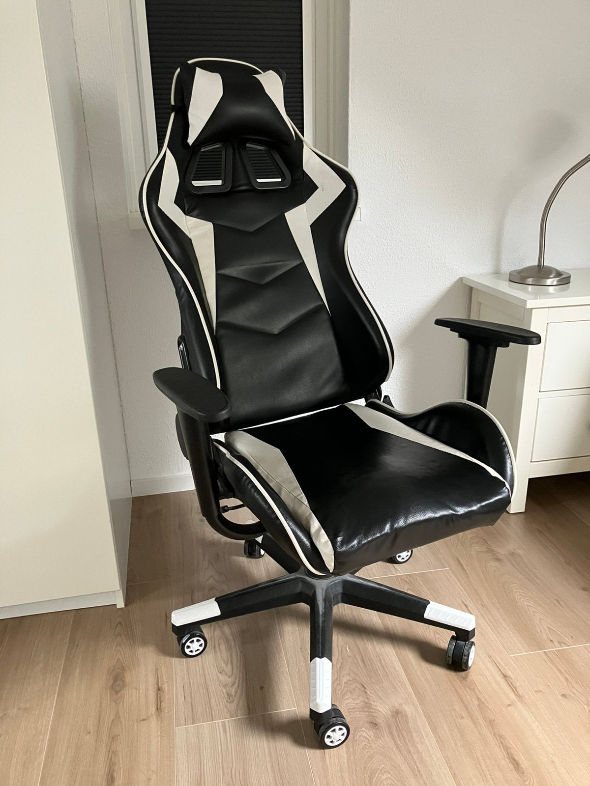 Game stoel, Ophalen, Zo goed als nieuw, Zwart