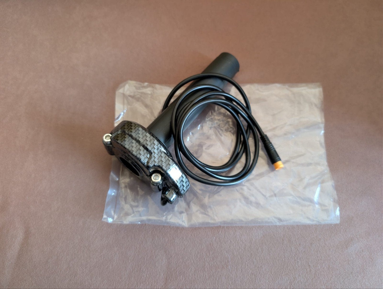Surron gashendel met grips (Carbon), Overige merken, Verzenden, Overige typen, Nieuw