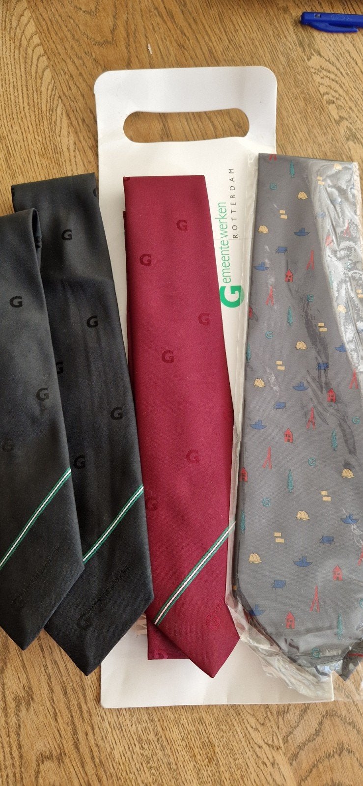 Nieuwe vintage stropdassen Gemeentewerken Rotterdam (stadskl, Kleding | Heren, Stropdassen, Zwart, Nieuw, Ophalen of Verzenden