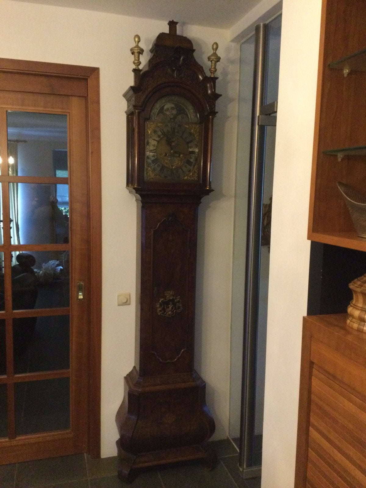 18 eeuwse wortelnoten staande Amsterdamse horloge, Ophalen of Verzenden
