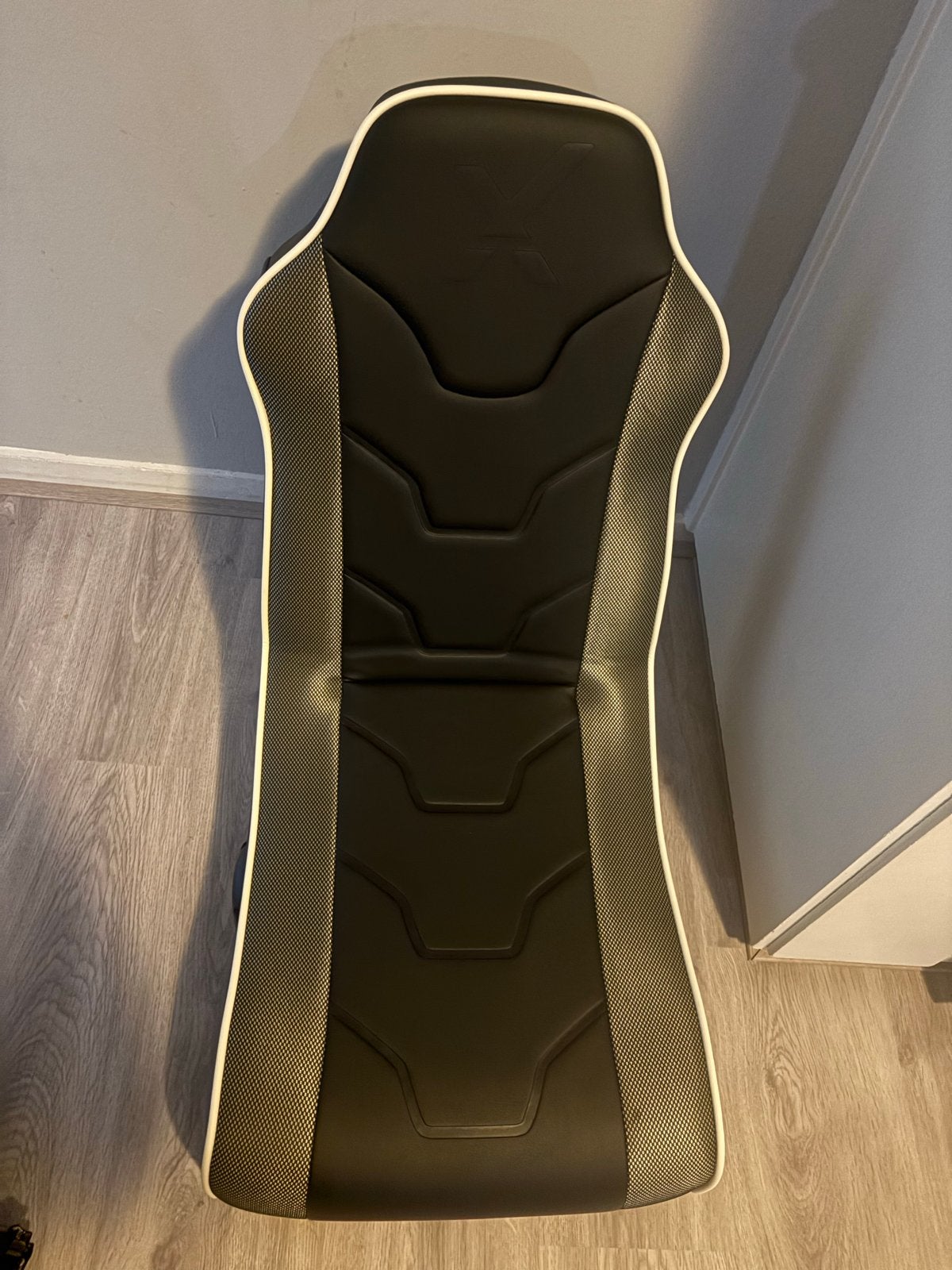 Gaming Stoel met Geluidssysteem, Huis en Inrichting, Stoelen, Ophalen, Kunststof, Gebruikt, Zwart