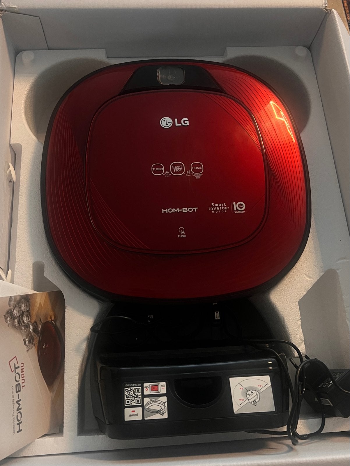 LG Hom-Bot Turbo Robotstofzuiger - Rood, Inclusief accessoires, Ophalen of Verzenden, Zo goed als nieuw, Robotstofzuiger