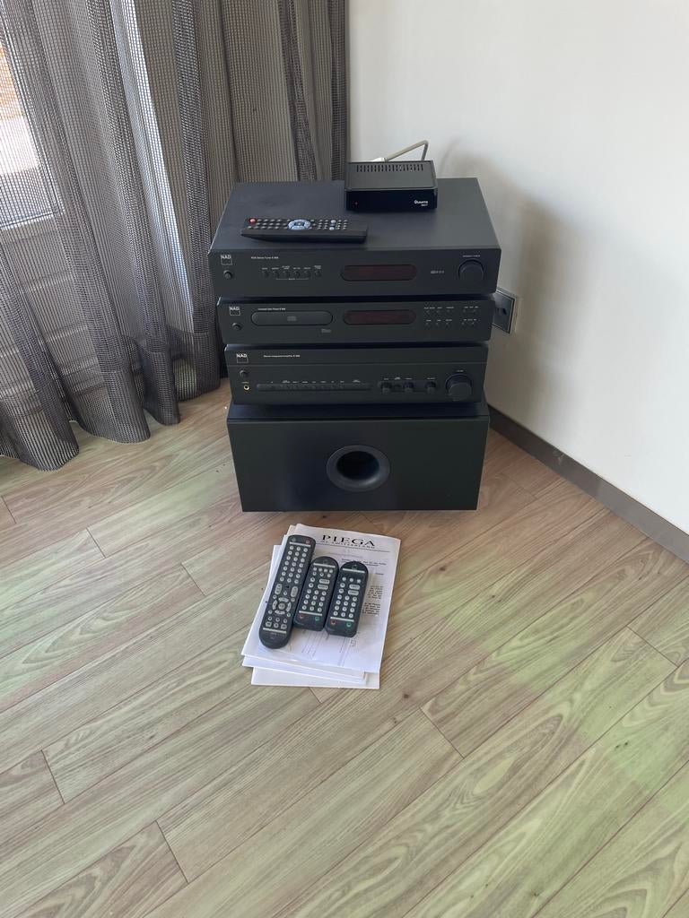 NAD Hifi Set met Piega Speakers en Subwoofer, Ophalen, Gebruikt