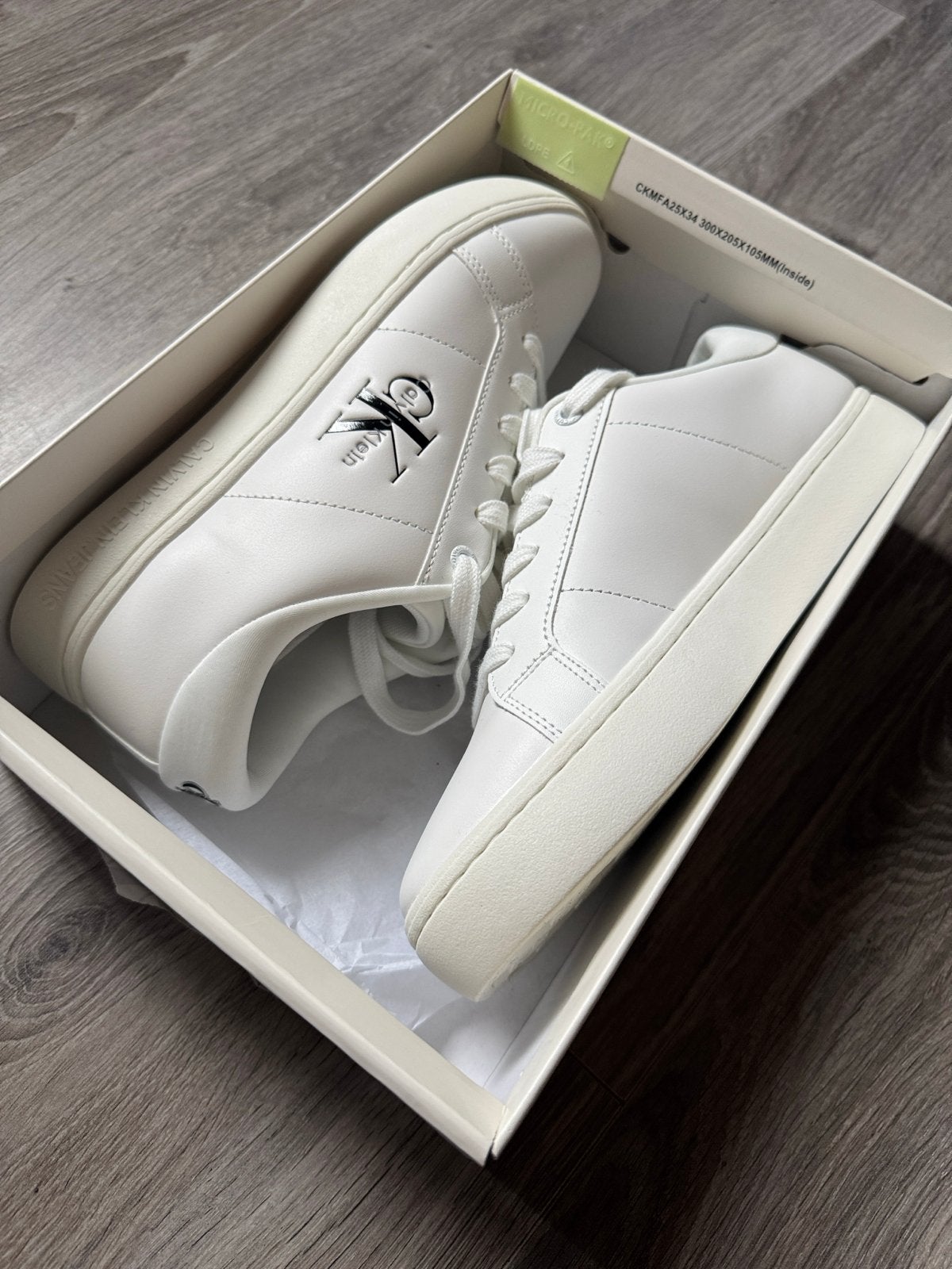 Calvin Klein sneakers wit, maat 40 (valt groot), Kleding | Heren, Wit, Nieuw, Ophalen of Verzenden, Sneakers of Gympen