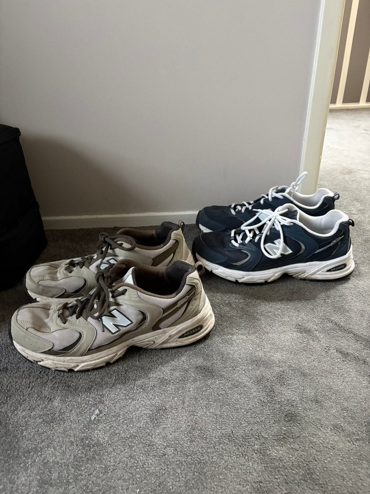 New Balance donkerblauw en bruin maat 42, Ophalen of Verzenden, Zo goed als nieuw, Blauw, Sneakers of Gympen