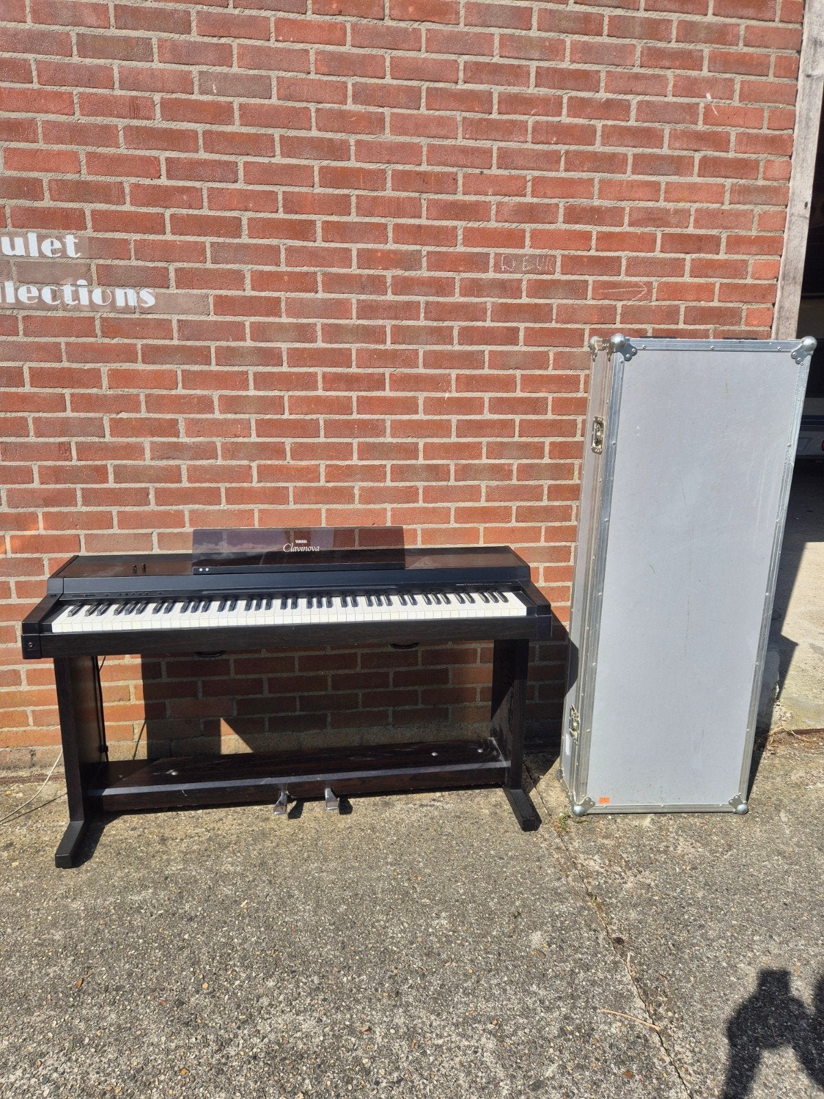 Yamaha clavinova clp 300 met koffer, Ophalen, Gebruikt, Zwart, Onbekend