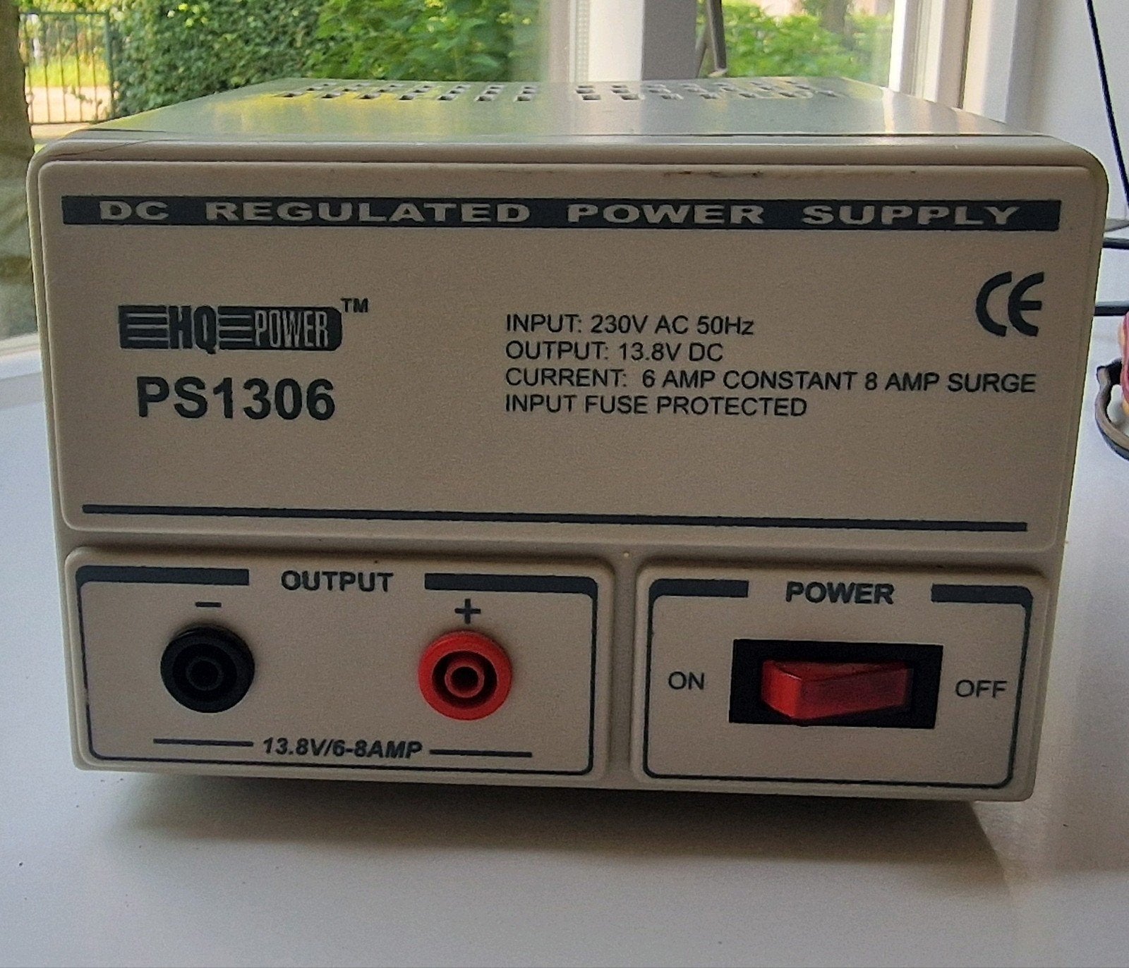 Voeding 13.8 v.  6 - 8 amp, Ophalen of Verzenden, Gebruikt