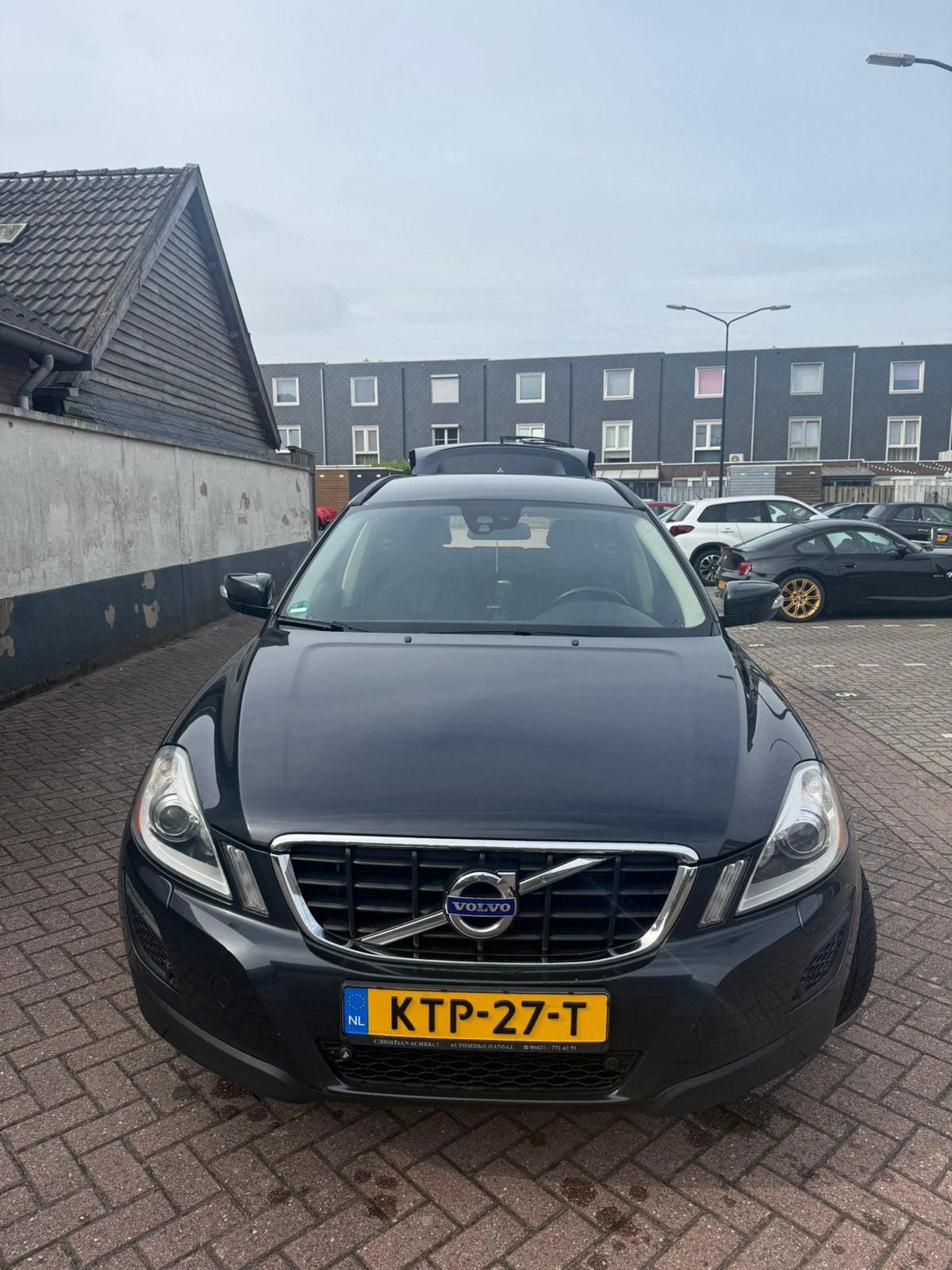 Volvo XC60 D3 Aut6 2012 Grijs, Auto's, Zwart, 1984 cc, 163 pk, 1600 kg