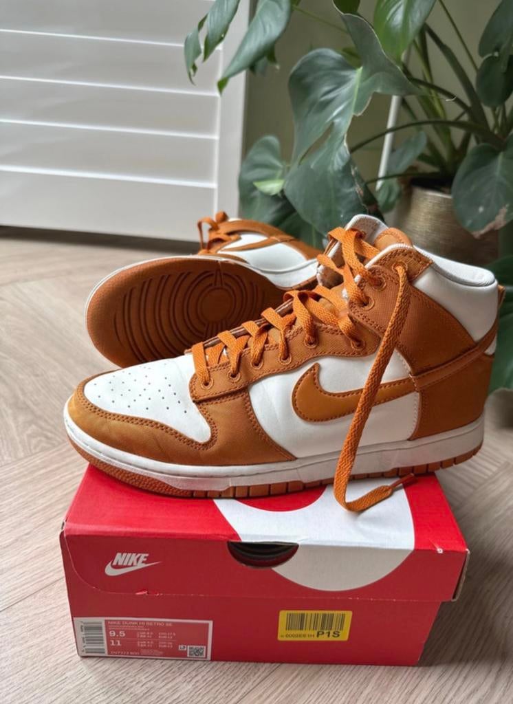 Nike Dunk High Retro SE, Overige kleuren, Ophalen of Verzenden, Sneakers of Gympen, Zo goed als nieuw